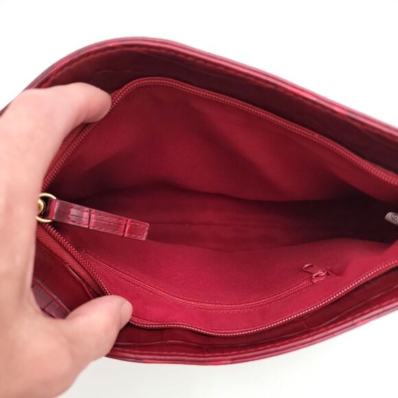 Red Clutch MATCHING SET Faux Leather Alligator Gold Hardware w/ Coin Purse EUC - Picture 12 of 13